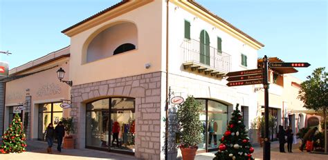 outlet la reggia nike